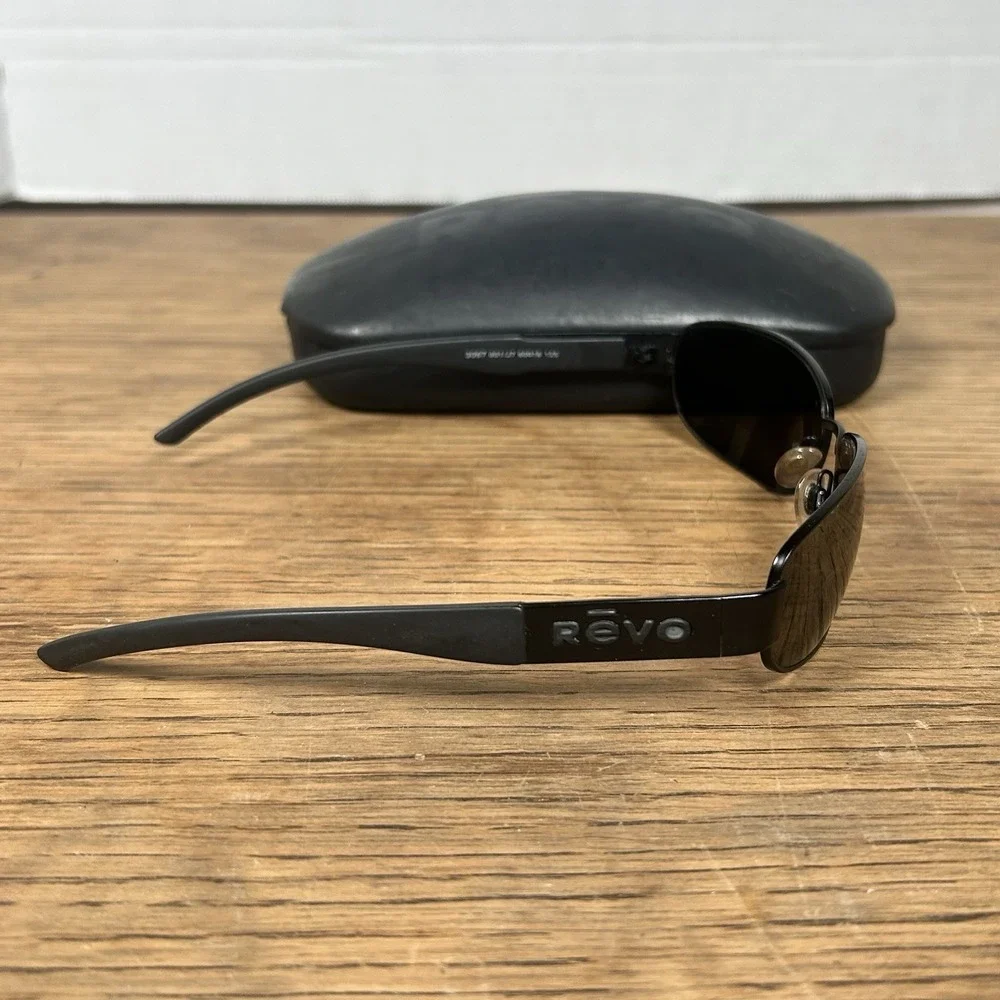 Vintage Revo 3067 001/J7 Polarized H2O Lens Black/Gray Sunglasses 60-16-125mm